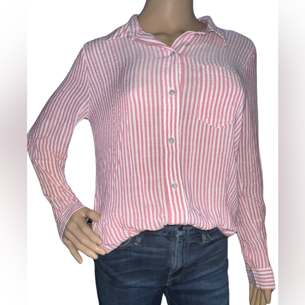 3/$25 Universal Thread Button Down